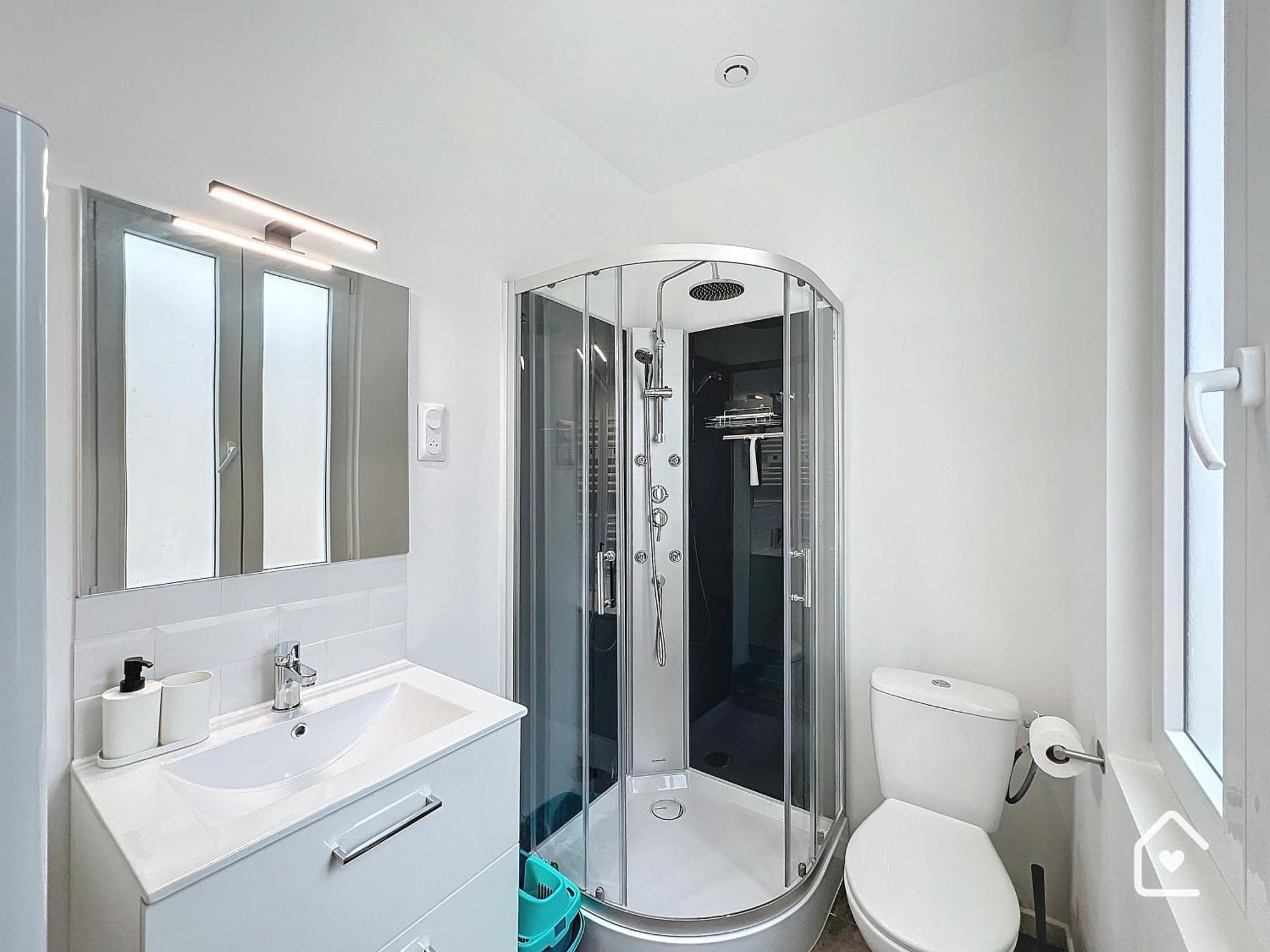 Studios - 1 Min Gare Chatellerault - Entree Autonome - Exterior foto